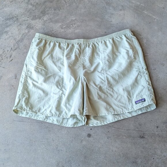 Patagonia Men's Baggies Shorts 5" Rinsed Green size XXL - Picture 1 of 8